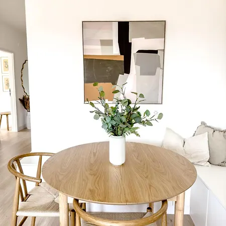 דירה Charming New 1br Oasis Near Lake